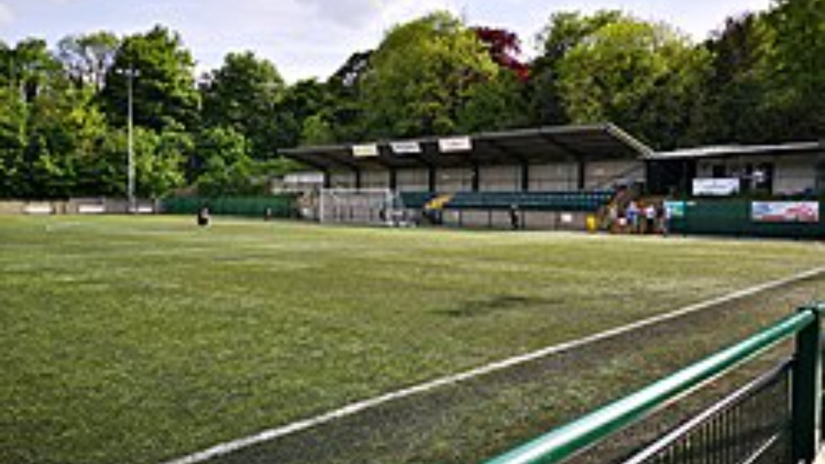 Whyteleafe FC and Abingdon Town leave non-league after losing their stadiums