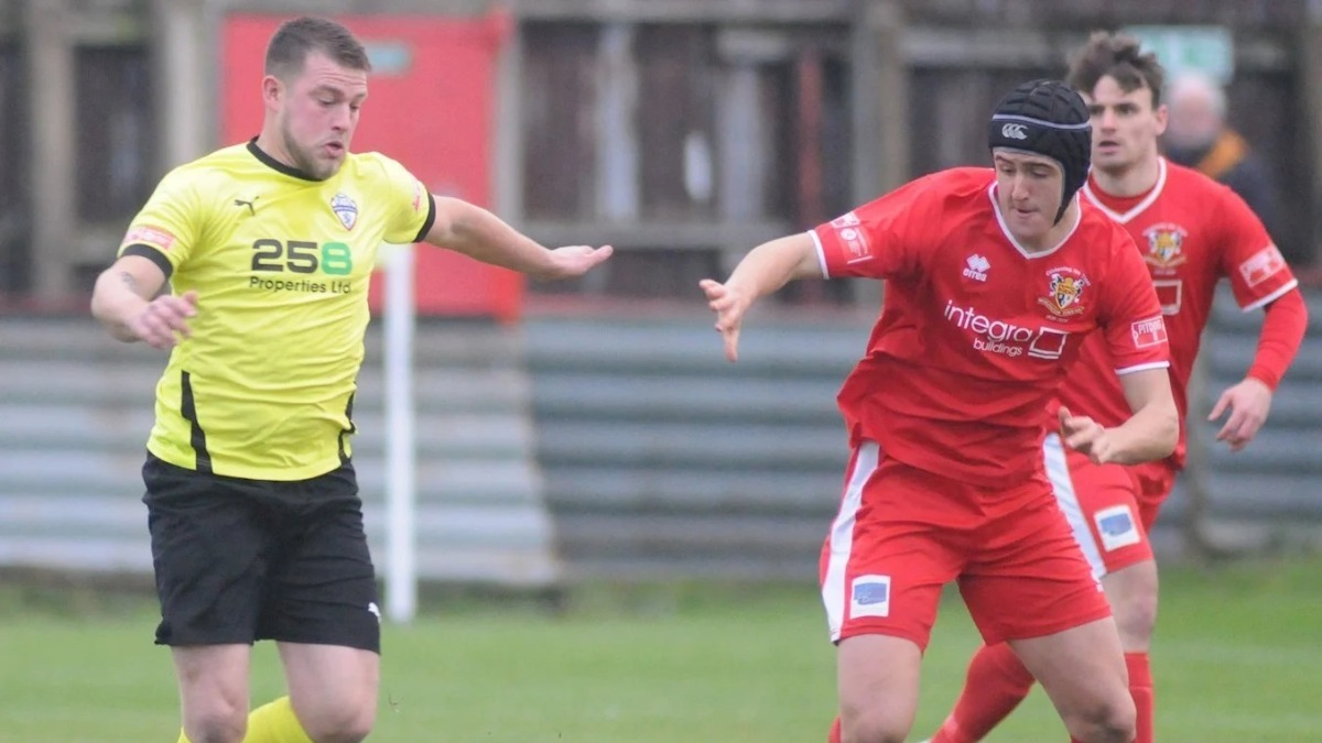 Grimsby Town Defender Extends Bridlington Loan Spell