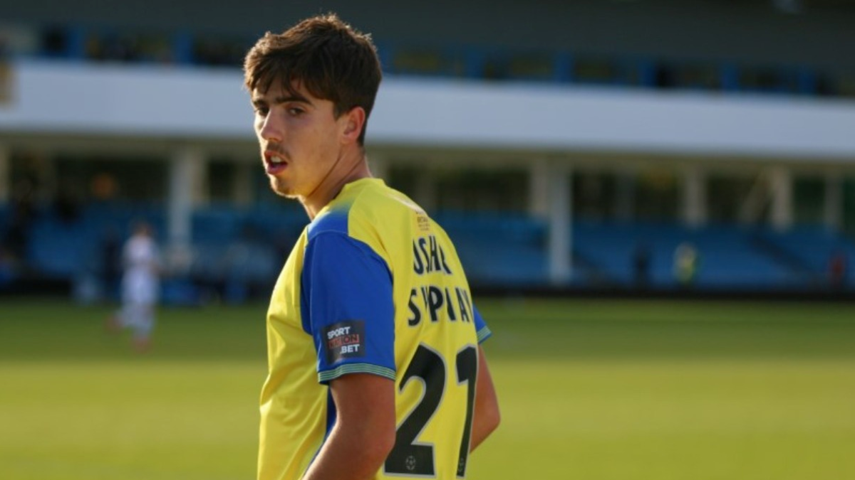 First New Signing of the Summer for Leamington