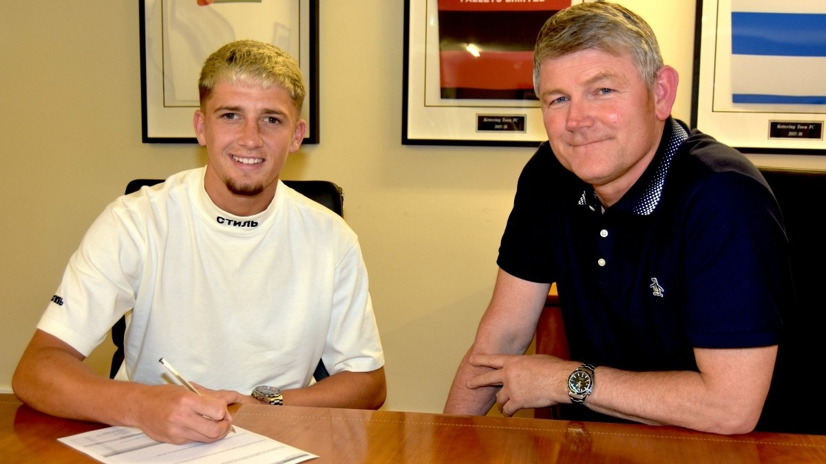 Keaton Signs With Kettering Town