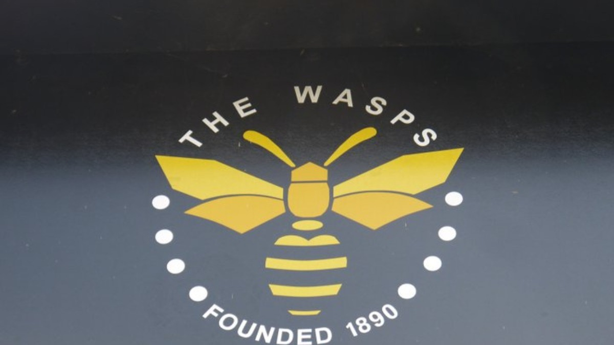 Wasps Sign Two Lancers